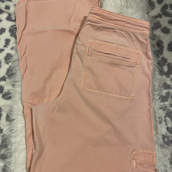 American Eagle Cargo Pants - Picture 7 of 7